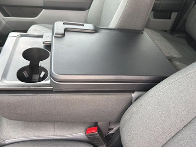 2027 Ford Super Duty F-250 SRW XLT