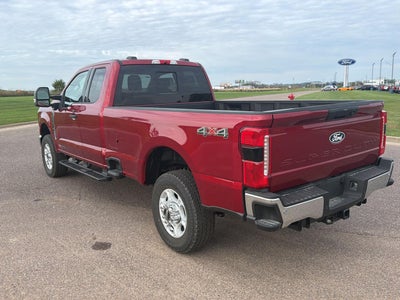 2027 Ford Super Duty F-250 SRW XLT