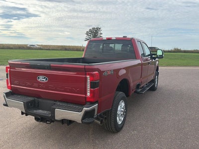 2027 Ford Super Duty F-250 SRW XLT