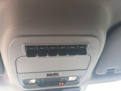 2027 Ford Super Duty F-250 SRW XLT