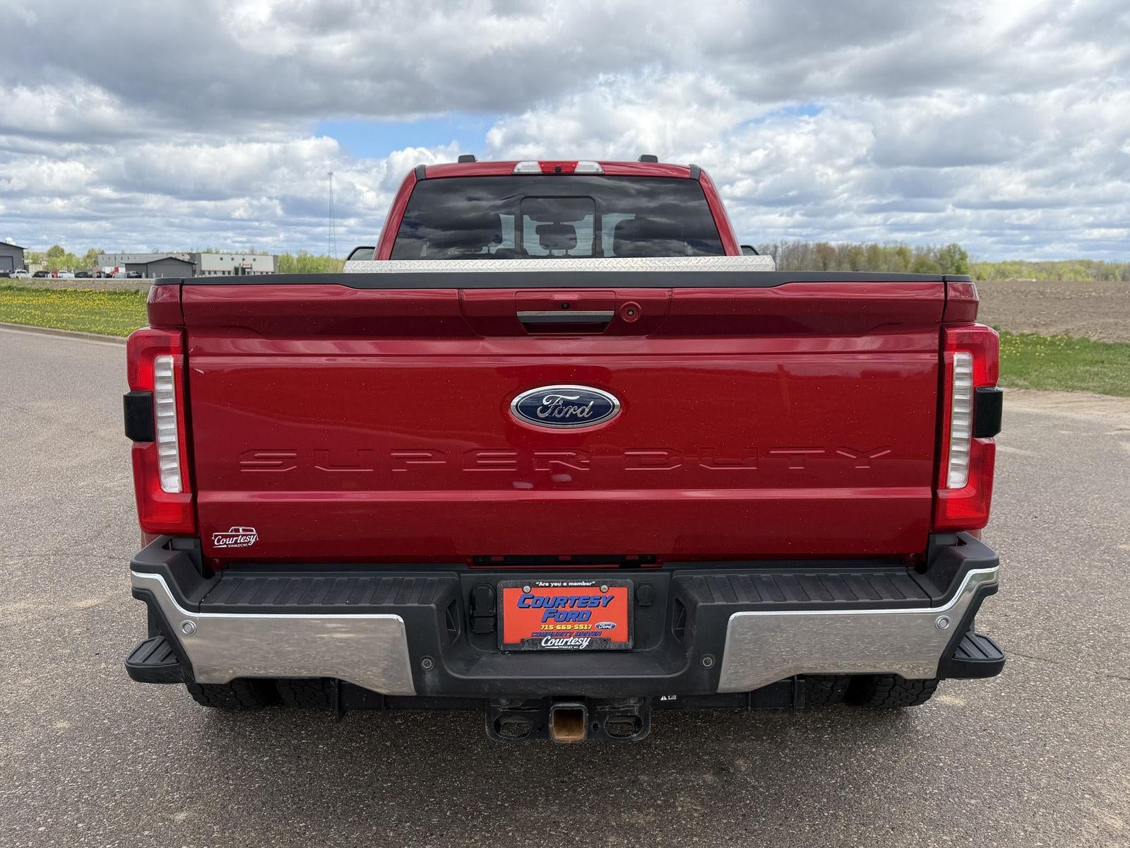 2024 Ford F350 SUPER Base