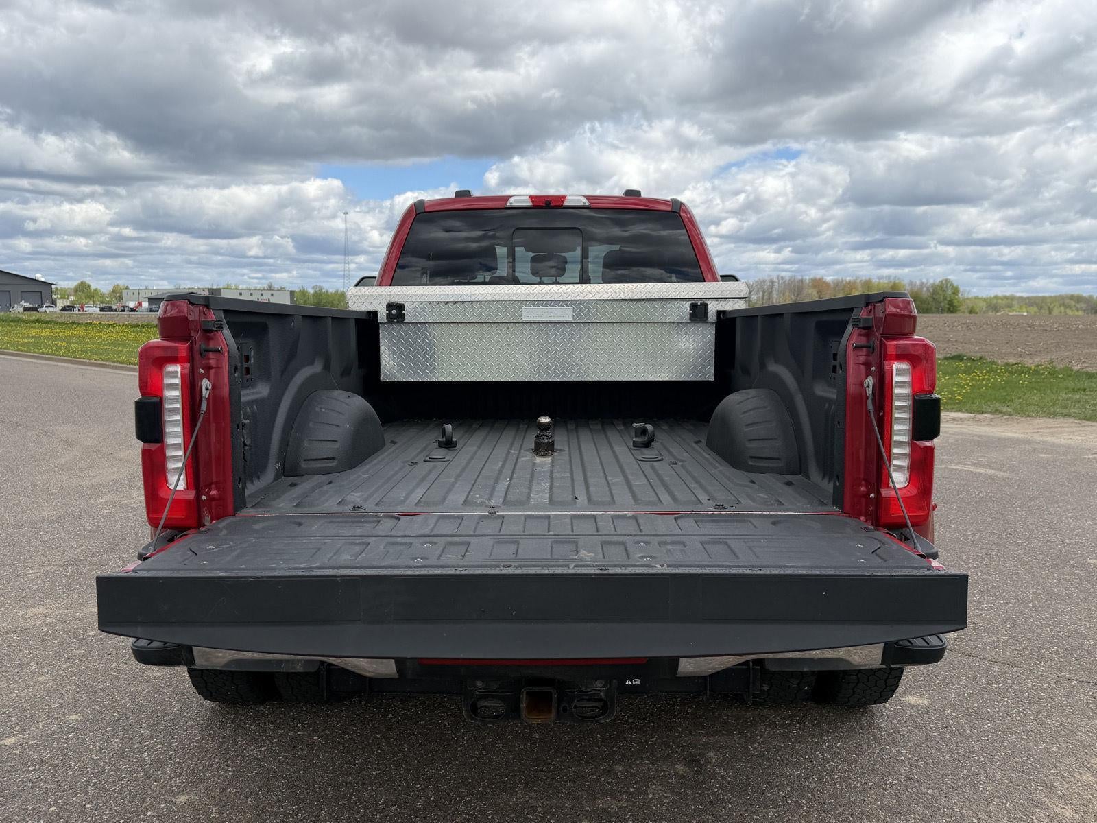 2024 Ford F350 SUPER Base