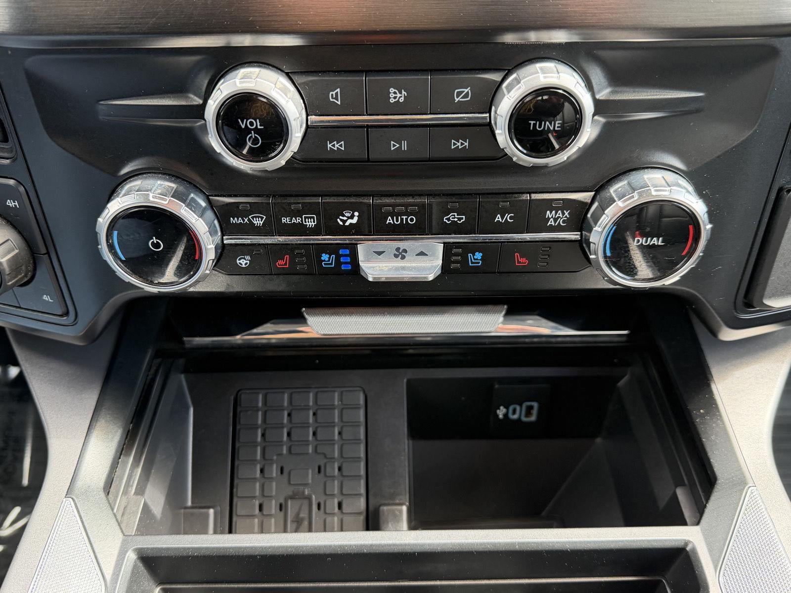 2024 Ford F350 SUPER Base