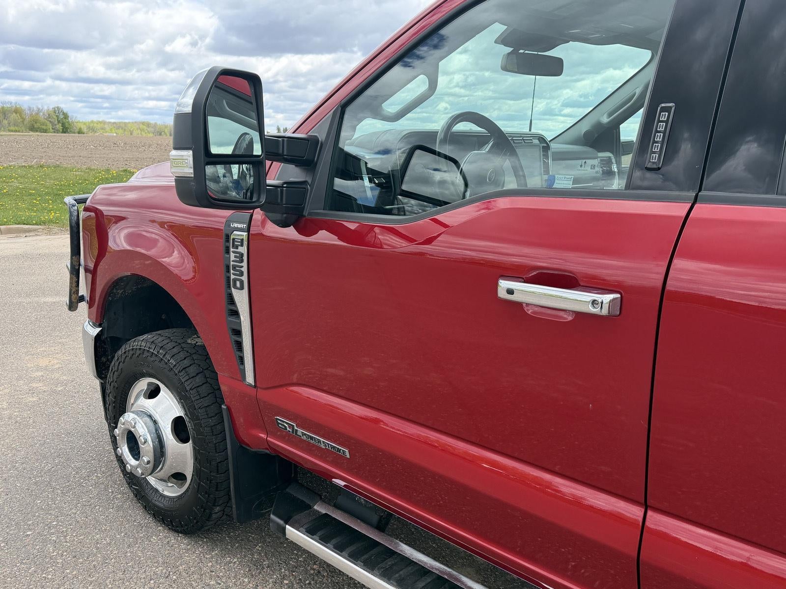 2024 Ford F350 SUPER Base