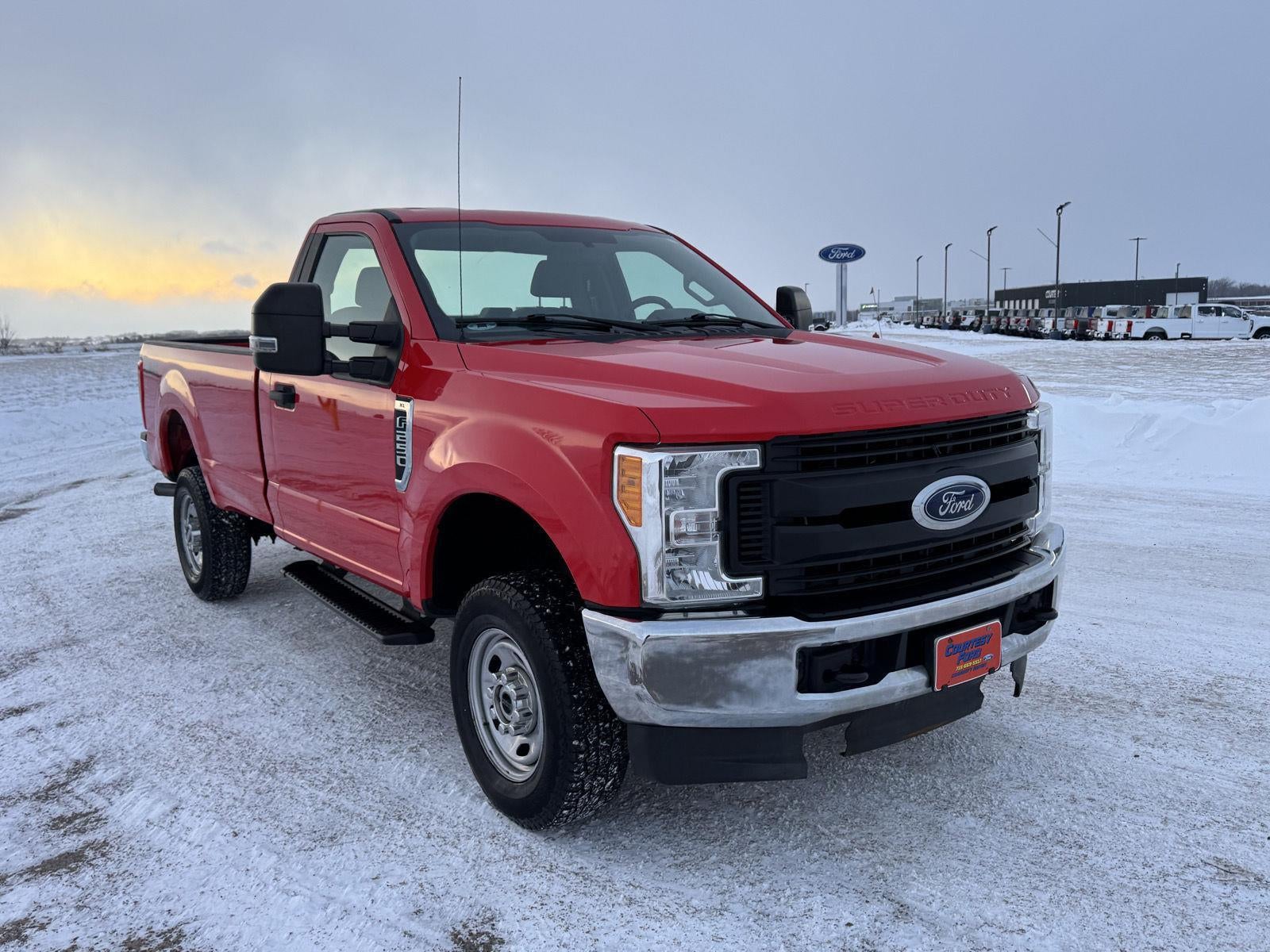 2017 Ford Super Duty F-250 SRW XLT