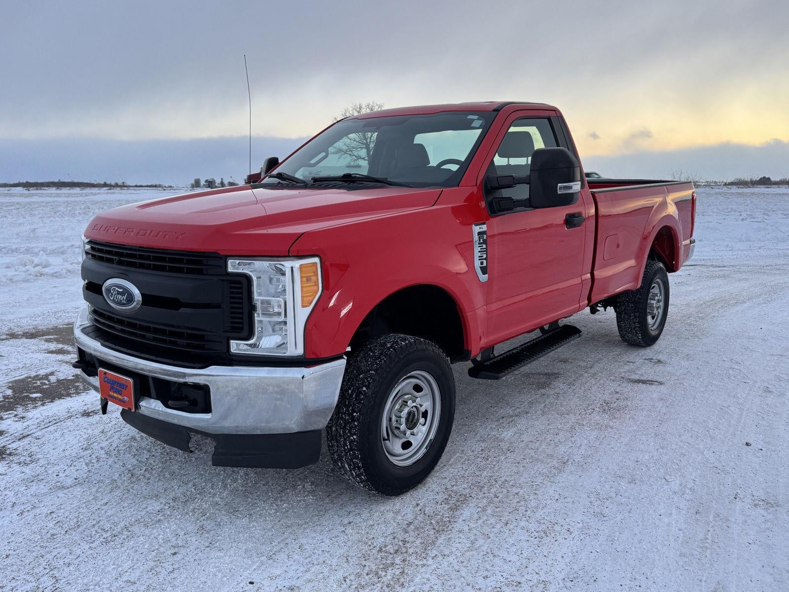 2017 Ford Super Duty F-250 SRW XLT