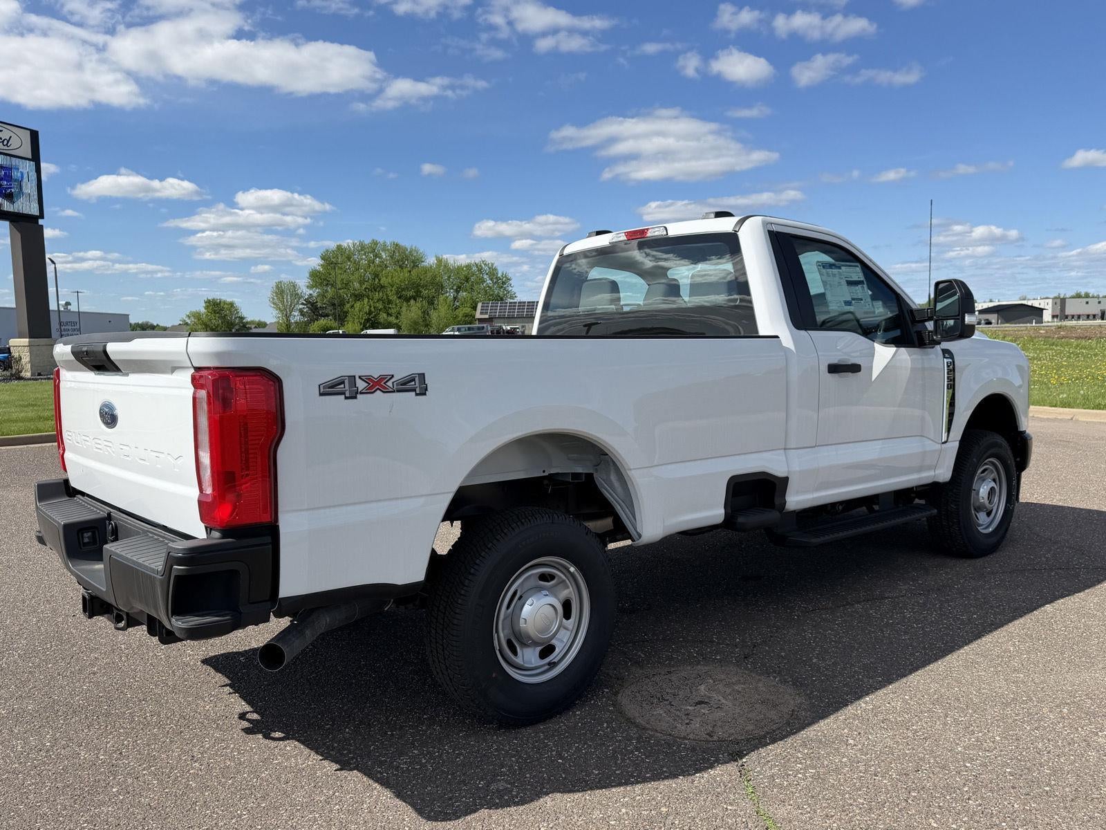 2026 Ford Super Duty F-250 SRW XL