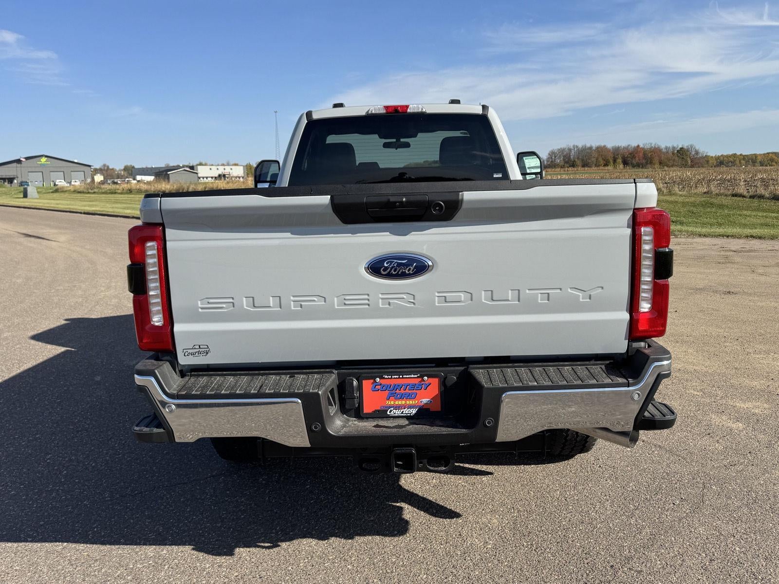 2026 Ford Super Duty F-250 SRW XLT