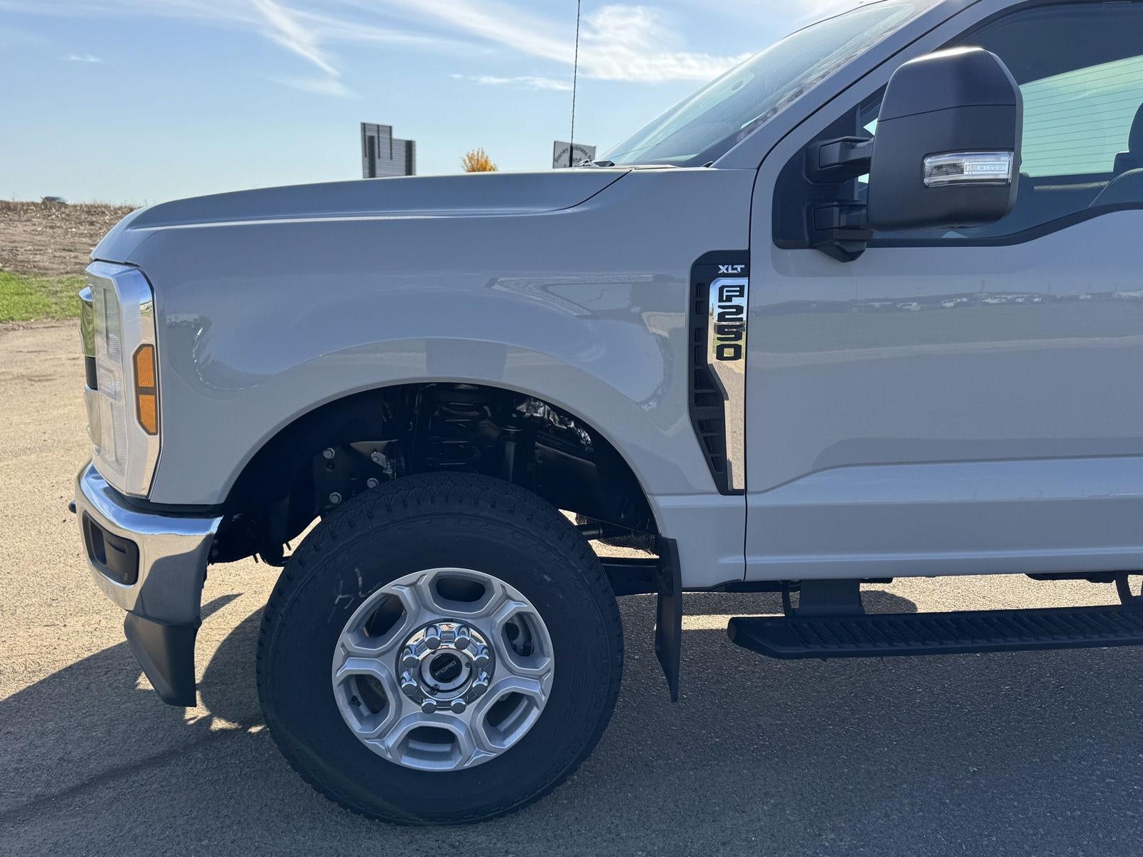 2026 Ford Super Duty F-250 SRW XLT