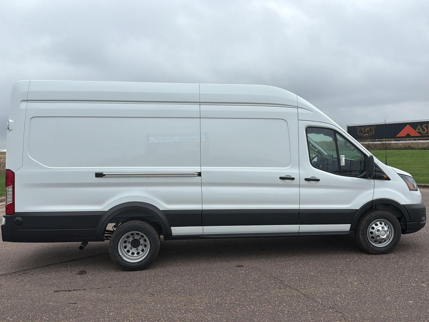 2027 Ford TRANSIT T- Cargo Van