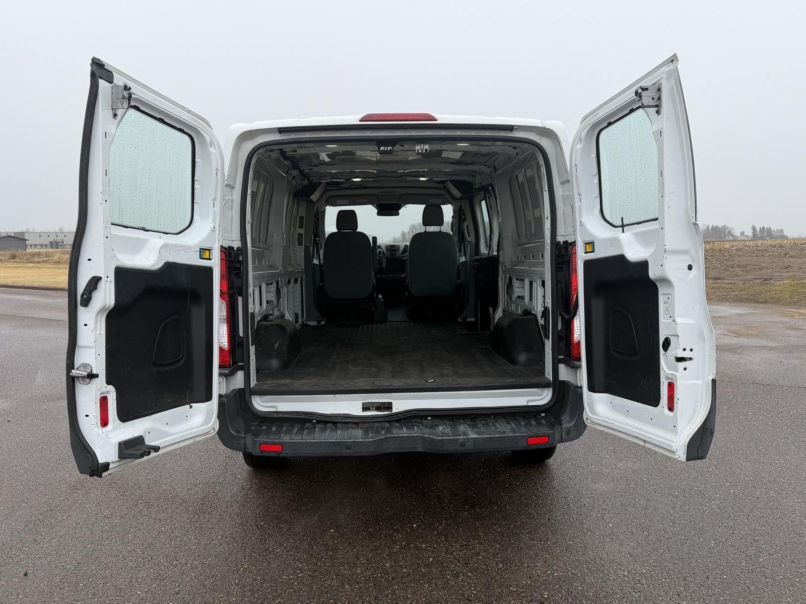 2016 Ford TRANSIT 148 WB Low Roof Cargo