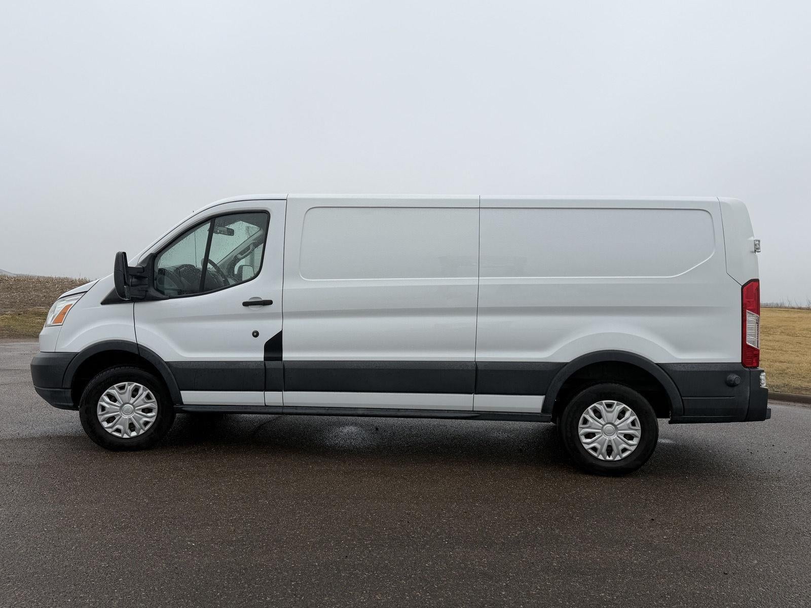 2016 Ford TRANSIT 148 WB Low Roof Cargo