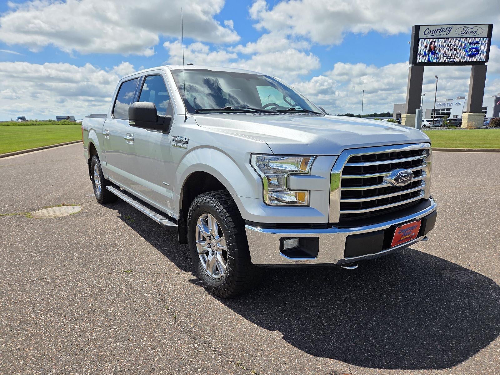 Used 2016 Ford F-150 XLT with VIN 1FTEW1EP1GKF05088 for sale in Stanley, WI