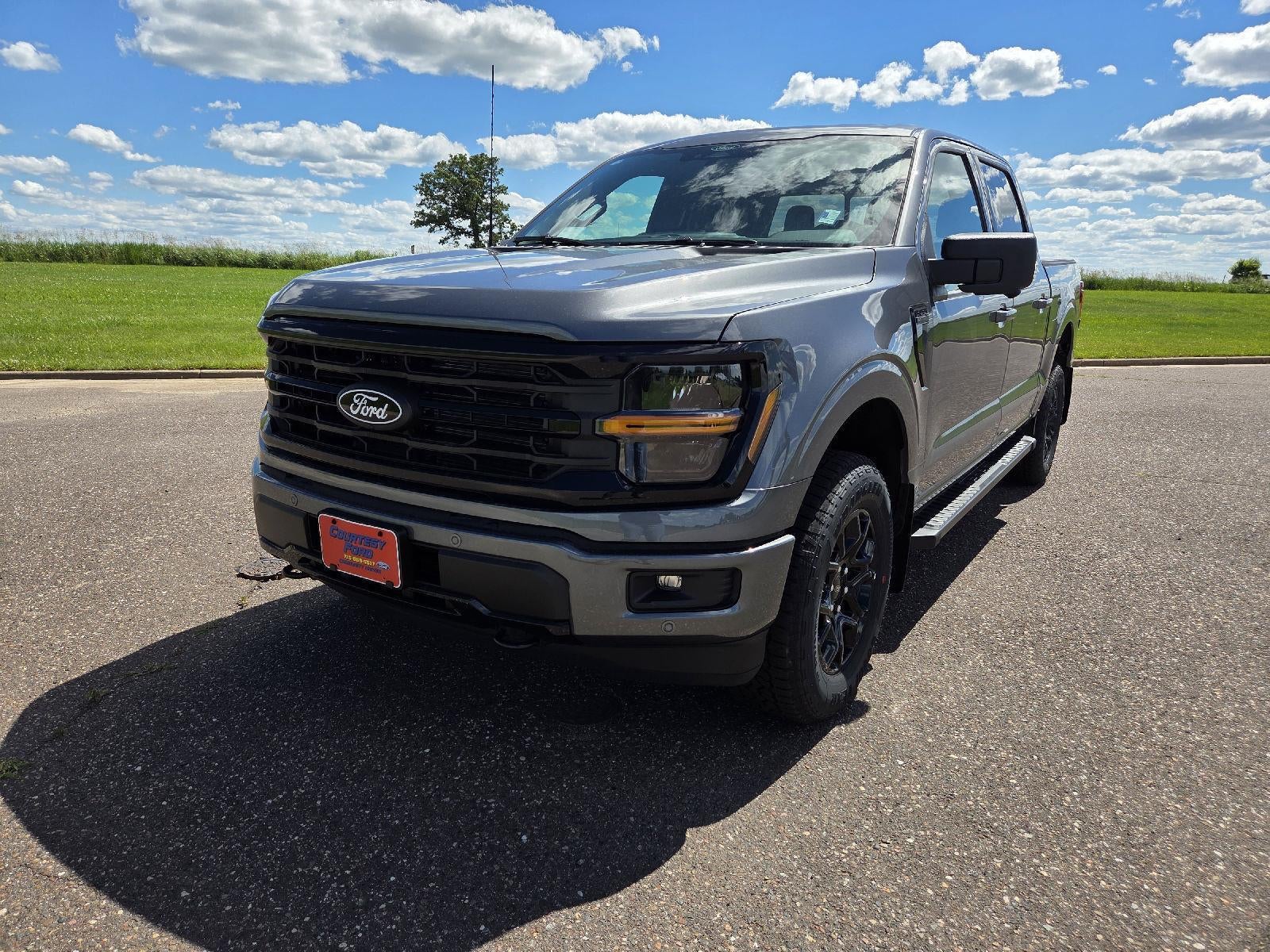 2026 Ford F150 XLT XLT