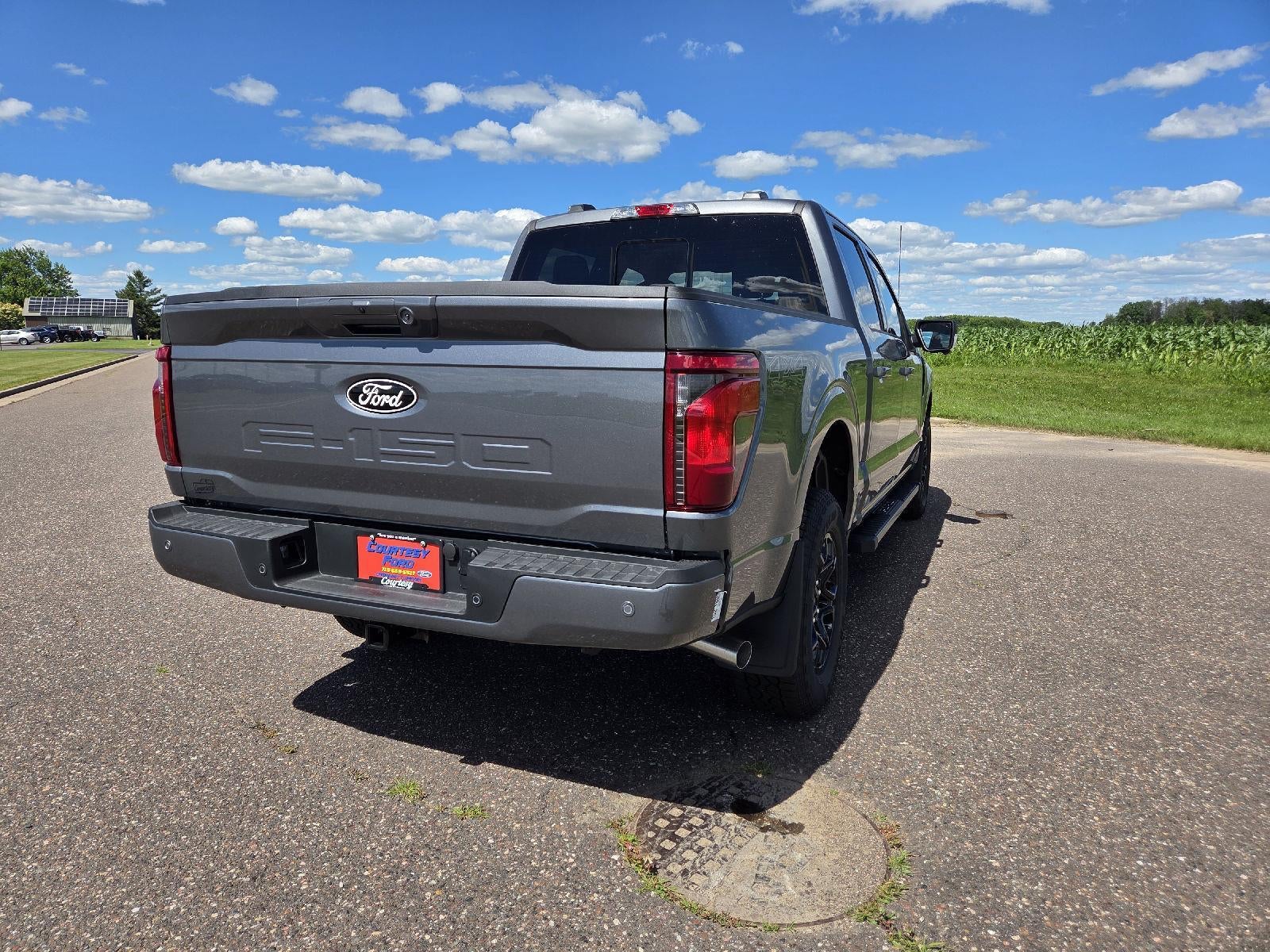 2026 Ford F150 XLT XLT