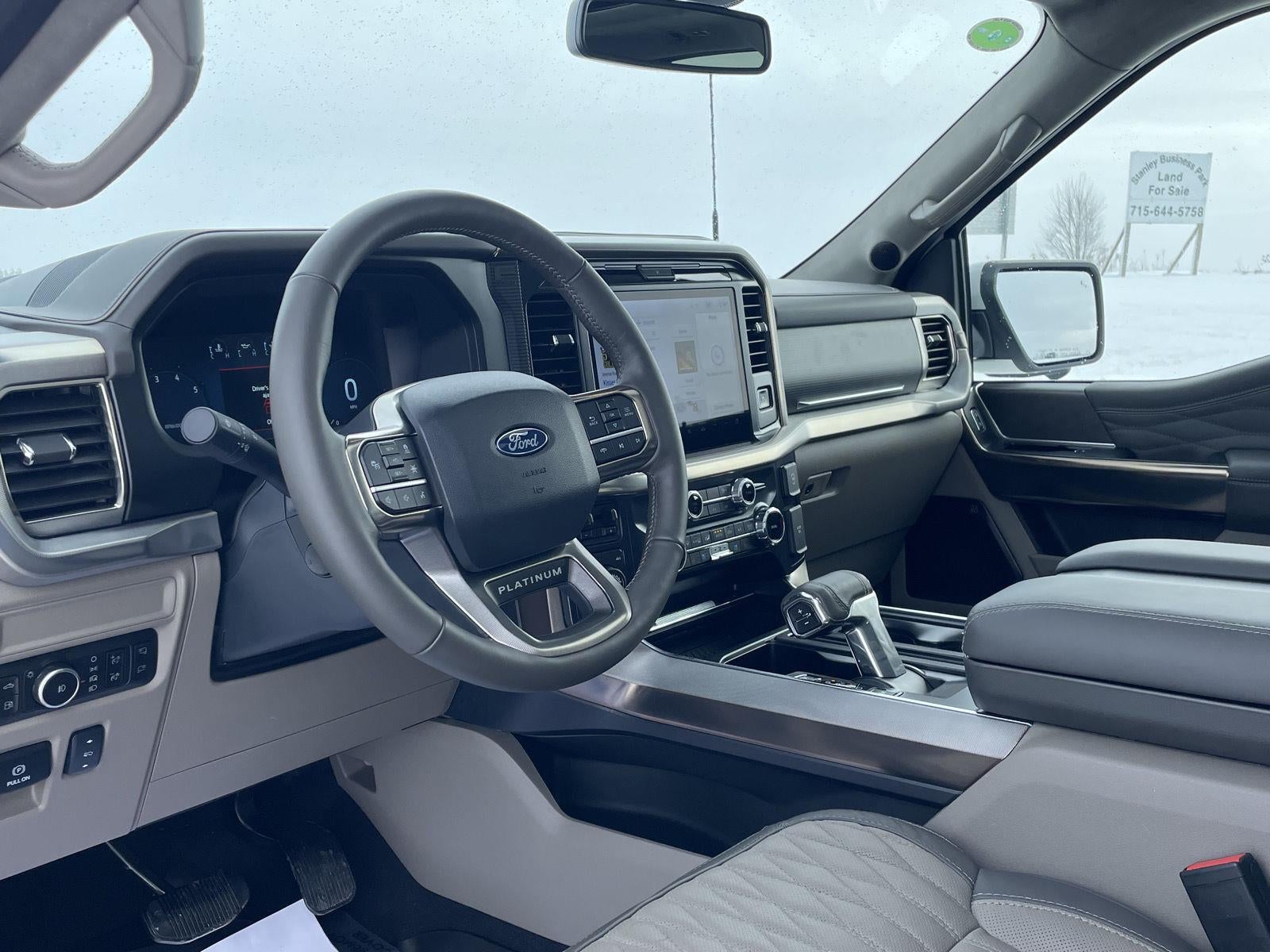 2025 Ford F-150 Platinum