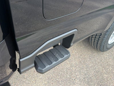 2027 Ford Super Duty F-350 SRW XLT