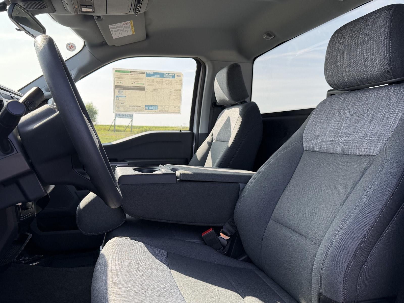2026 Ford Super Duty F-350 Srw XLT