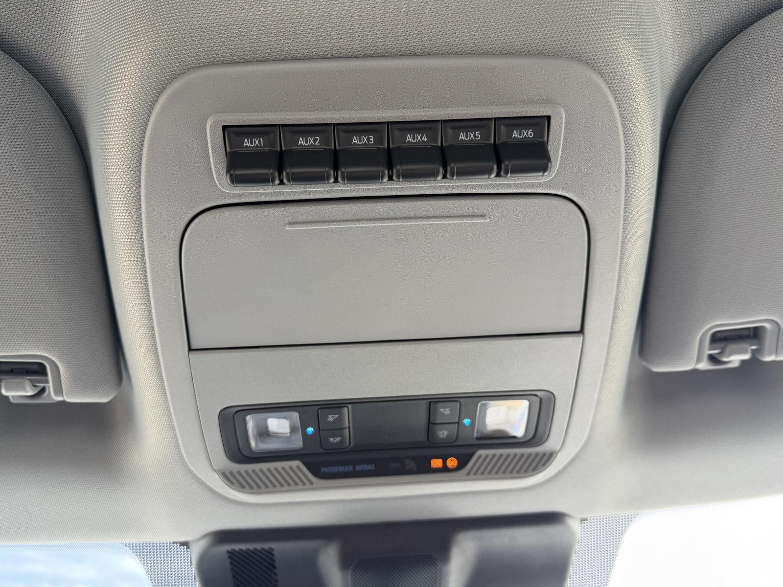 2026 Ford Super Duty F-350 Srw XLT