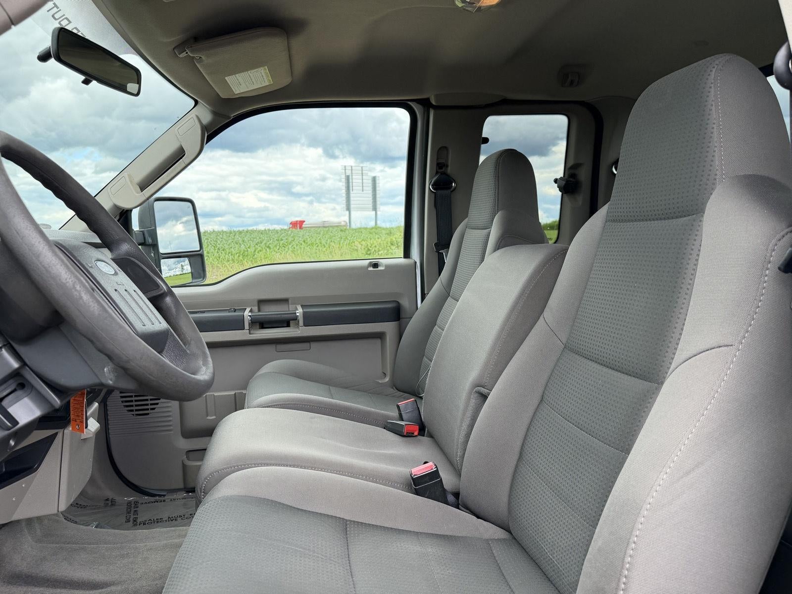 2010 Ford Super Duty F-250 SRW XL