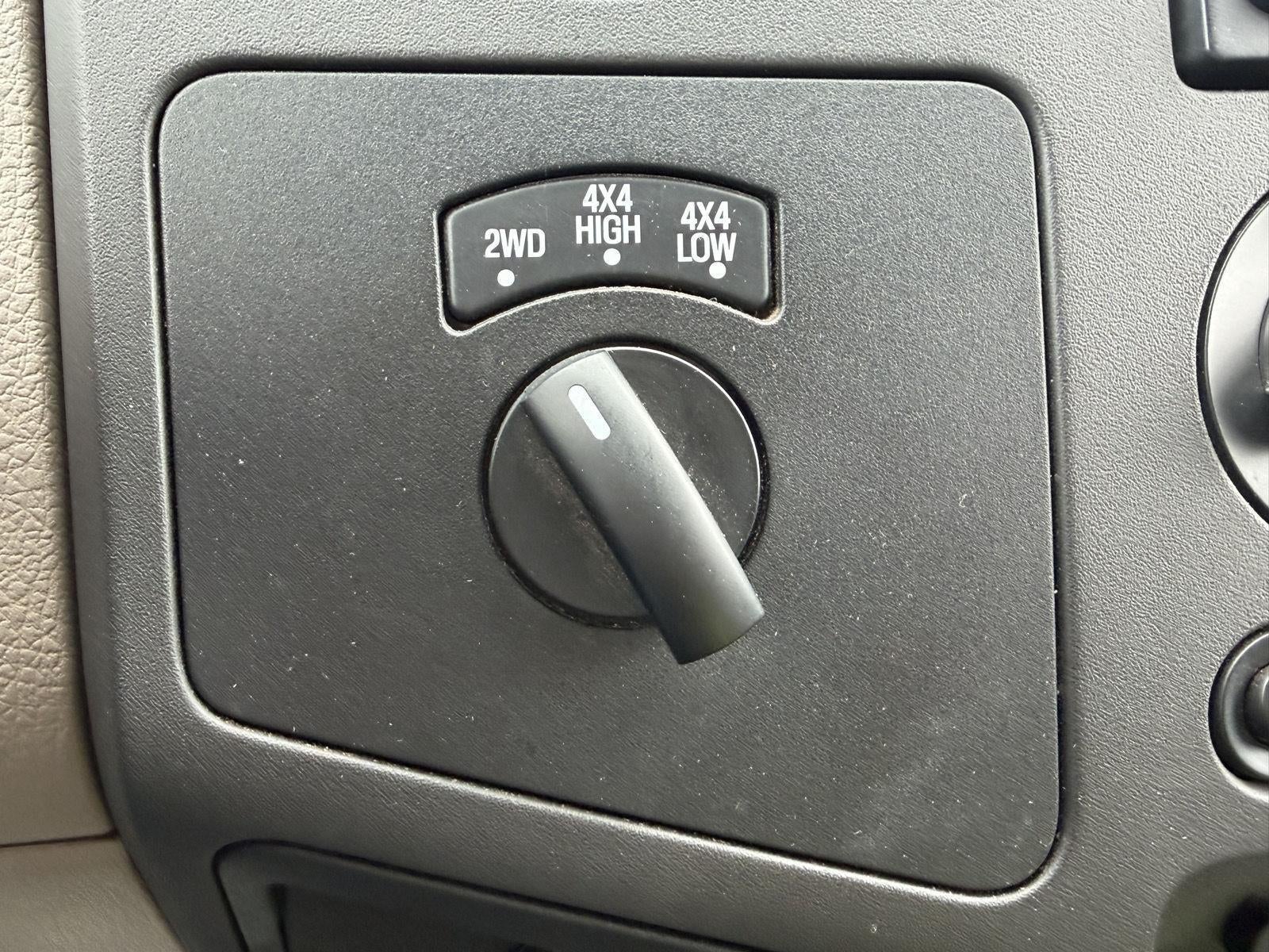 2010 Ford Super Duty F-250 SRW XL