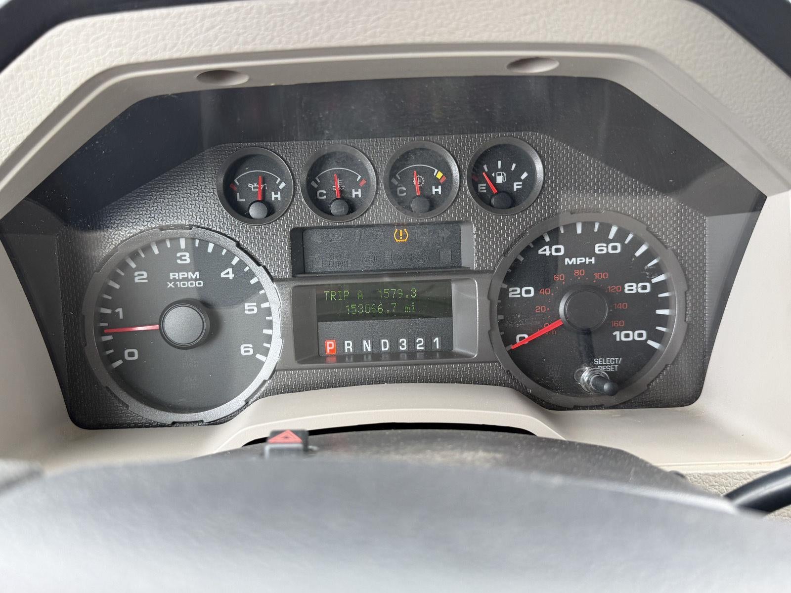 2010 Ford Super Duty F-250 SRW XL