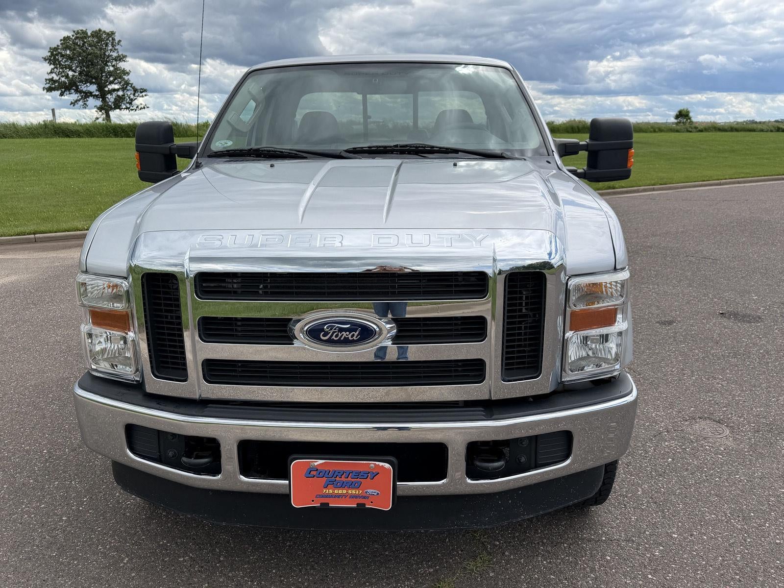 2010 Ford Super Duty F-250 SRW XL