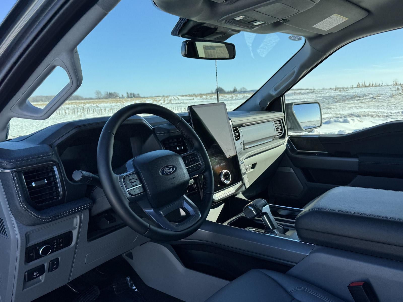 2025 Ford F-150 Lightning Flash