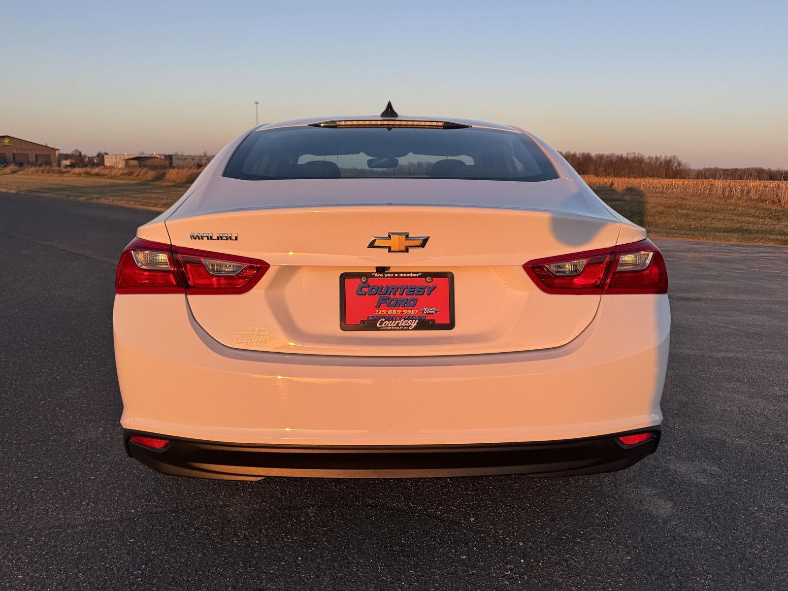 2022 Chevrolet Malibu LS