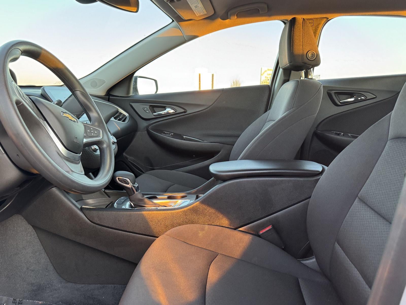 2022 Chevrolet Malibu LS