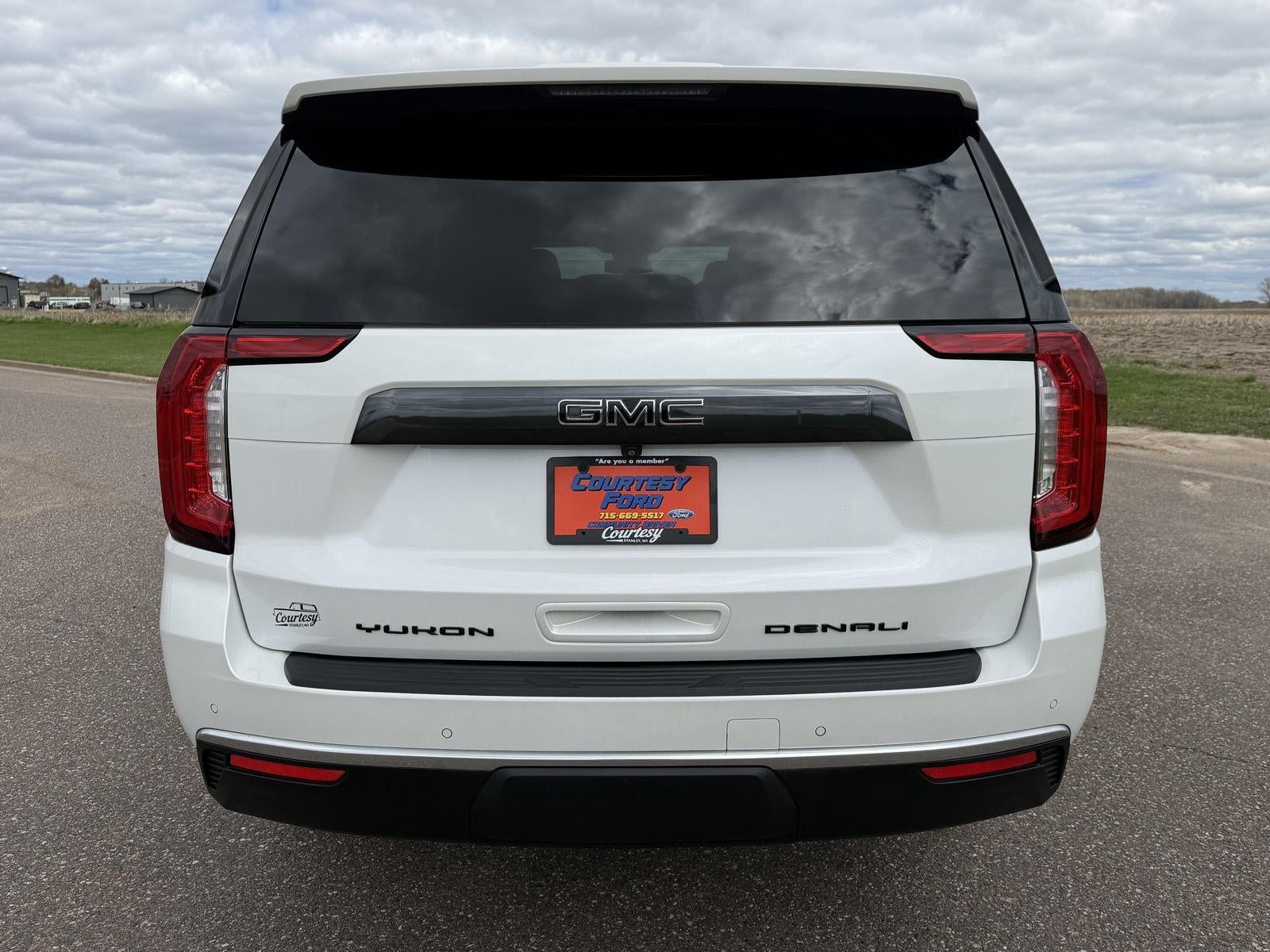 2023 GMC Yukon XL Denali