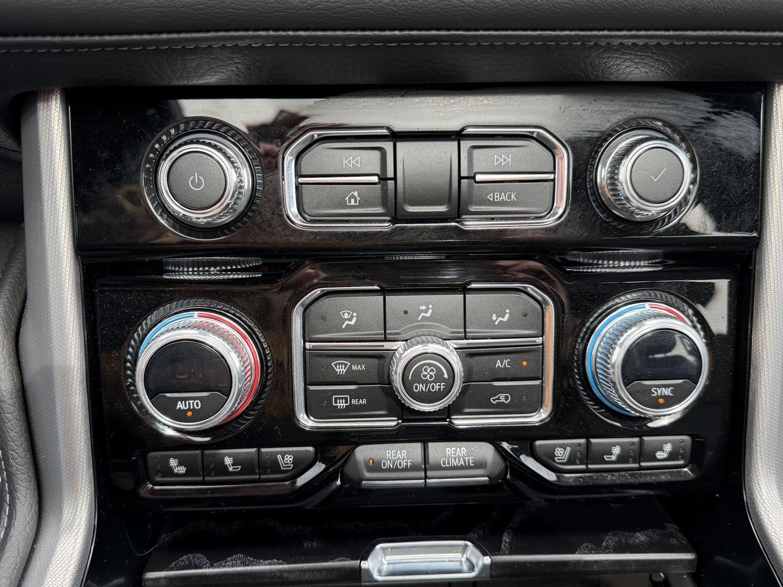 2023 GMC Yukon XL Denali