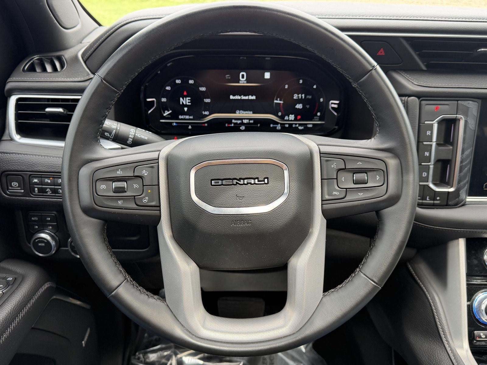 2023 GMC Yukon XL Denali
