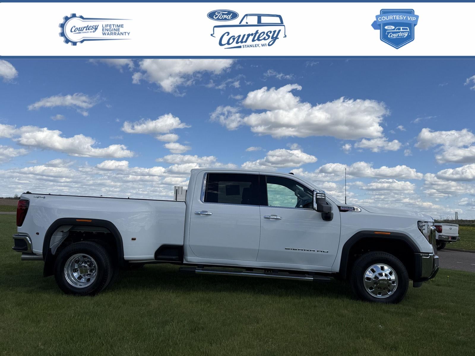 2025 GMC Sierra 3500HD SLT