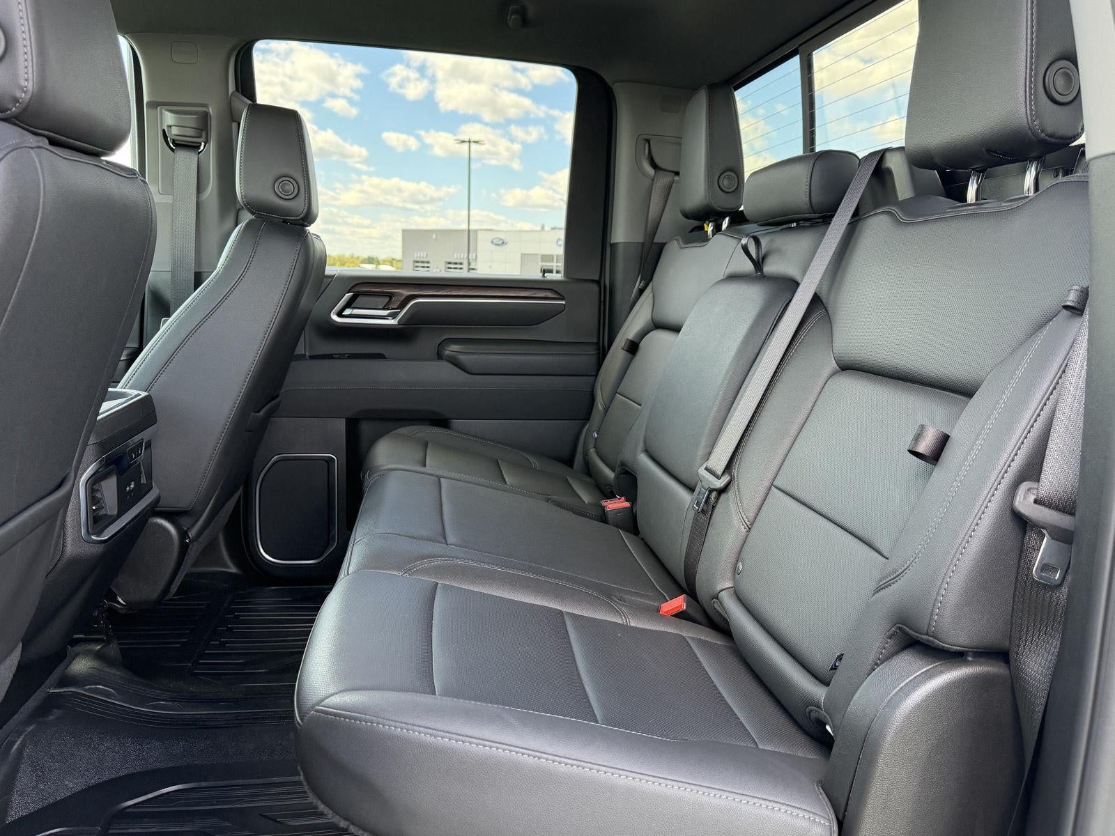 2025 GMC Sierra 3500HD SLT