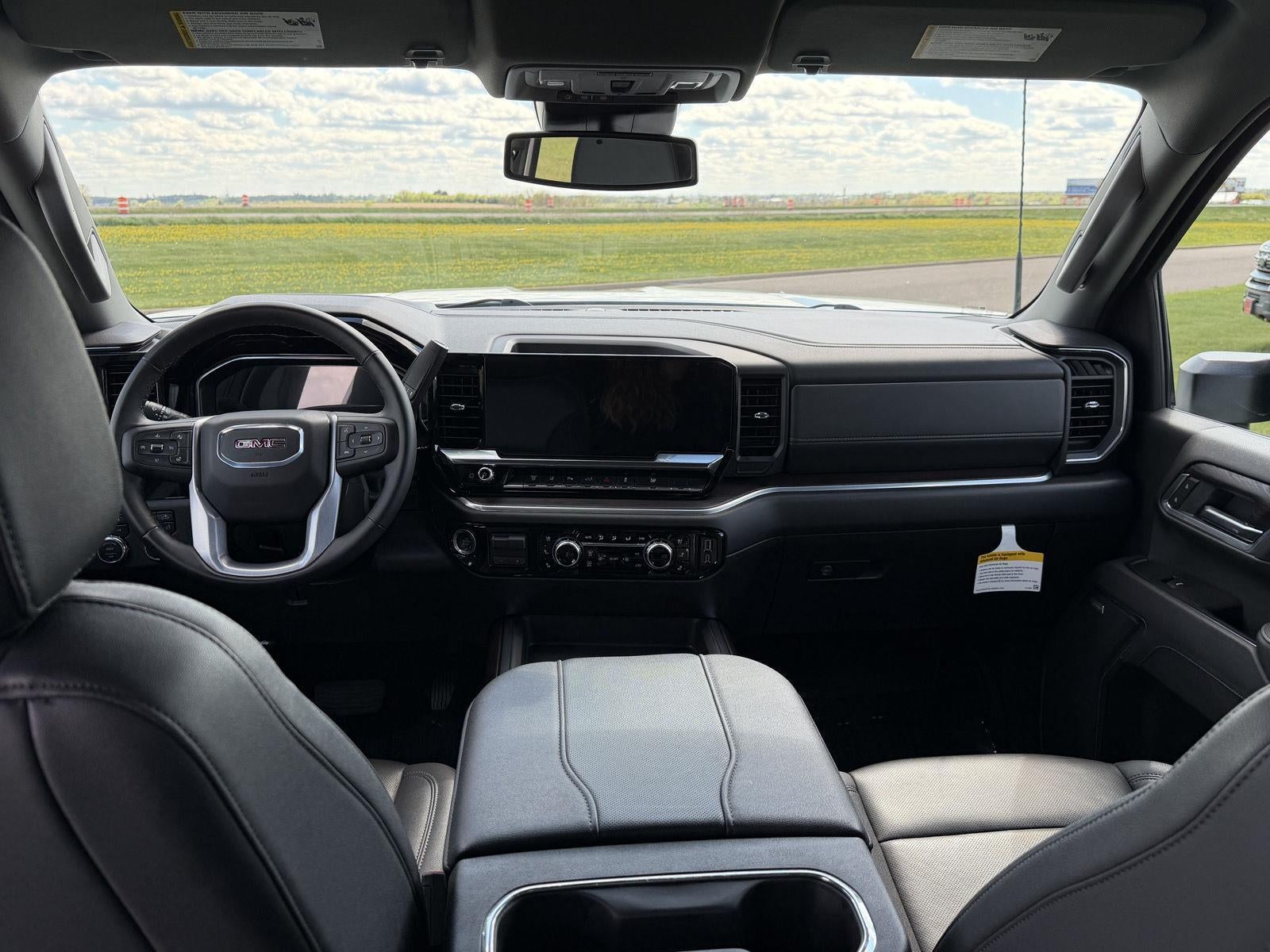 2025 GMC Sierra 3500HD SLT