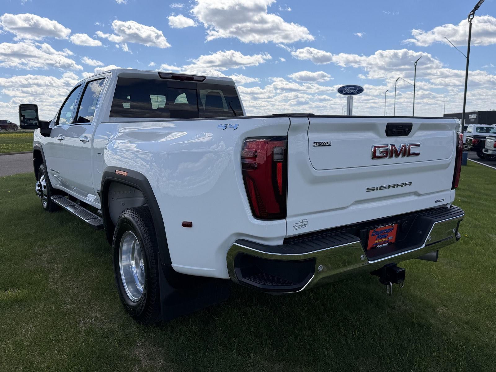 2025 GMC Sierra 3500HD SLT