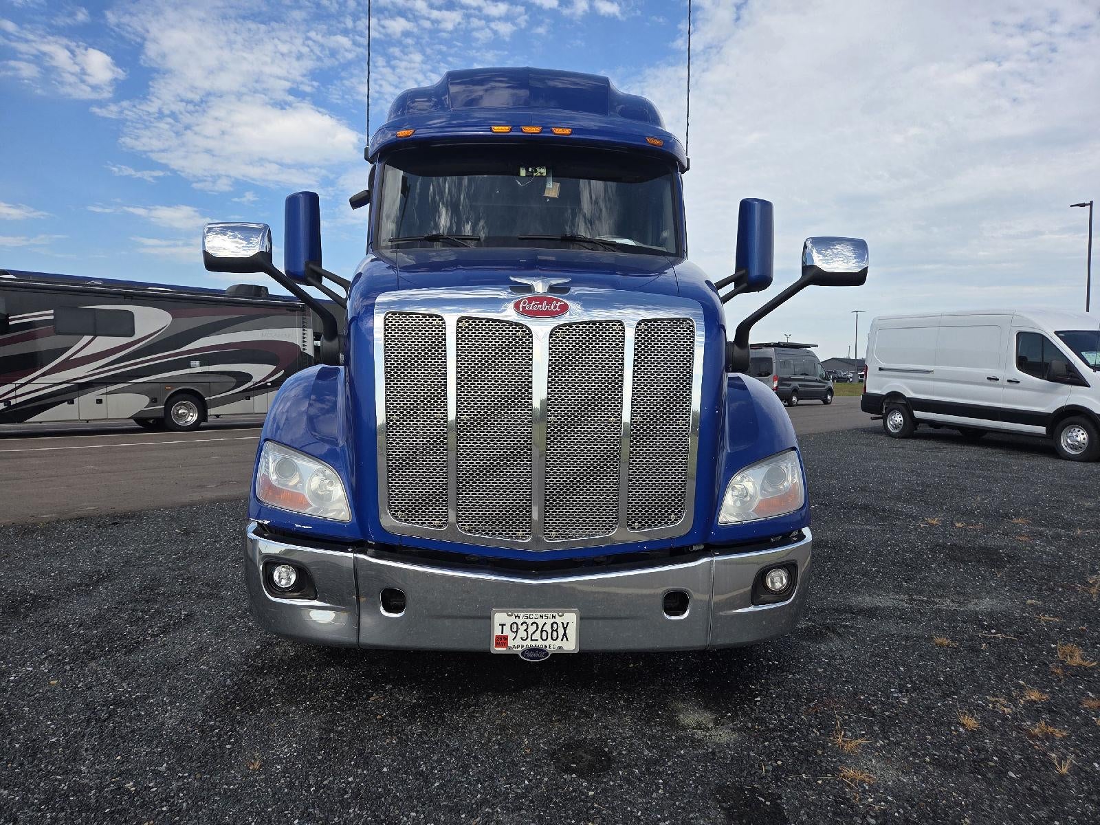 2020 PETERBILT 579 Base