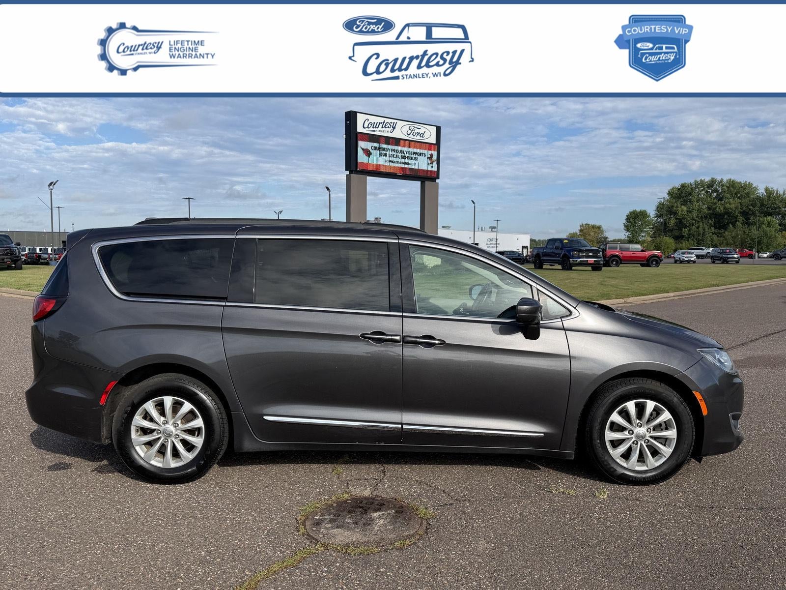2017 Chrysler Pacifica