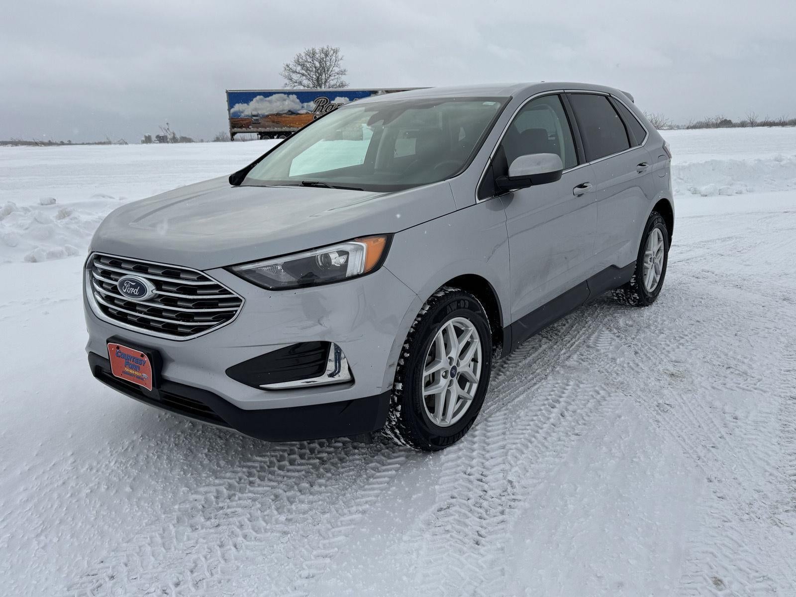 2022 Ford Edge SEL