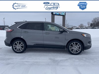 2024 Ford Edge Titanium