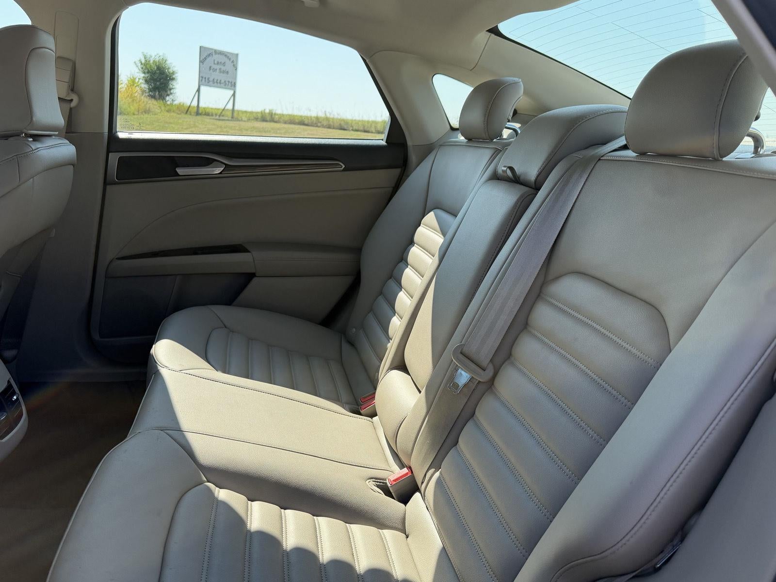 2020 Ford Fusion SEL