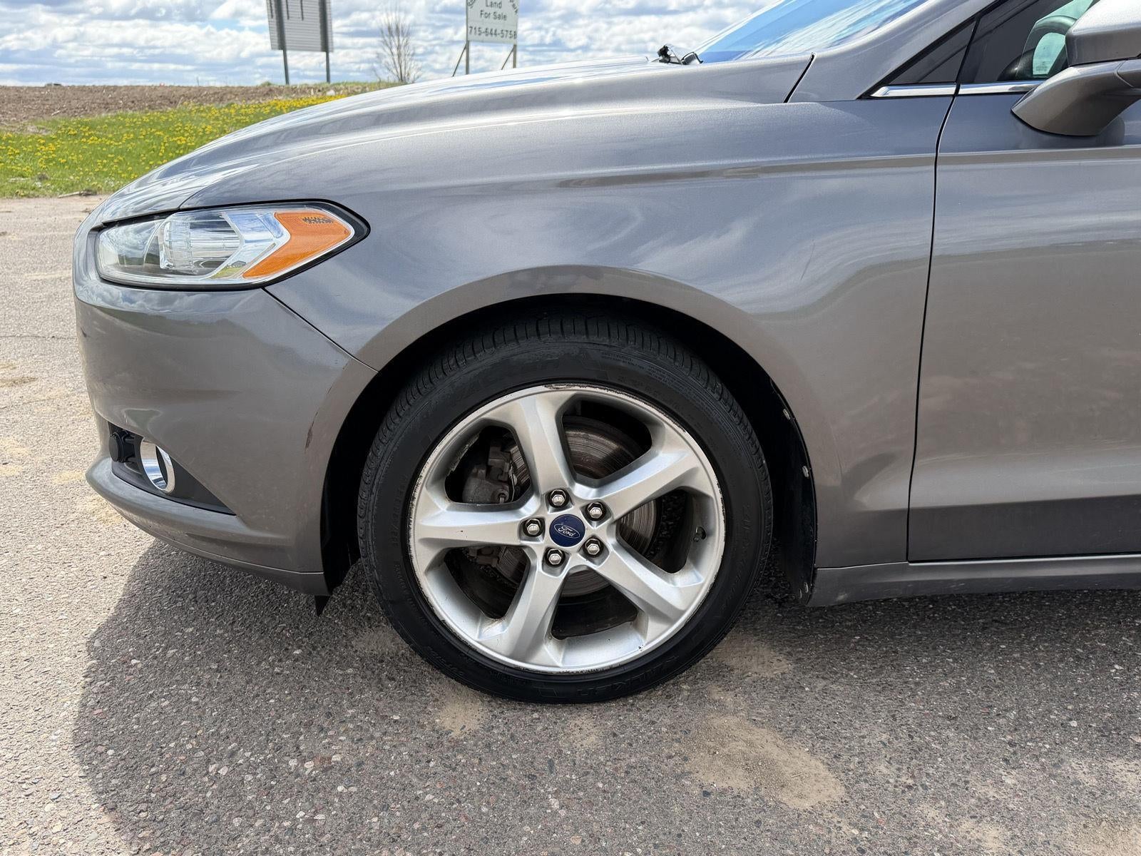 2013 Ford Fusion SE