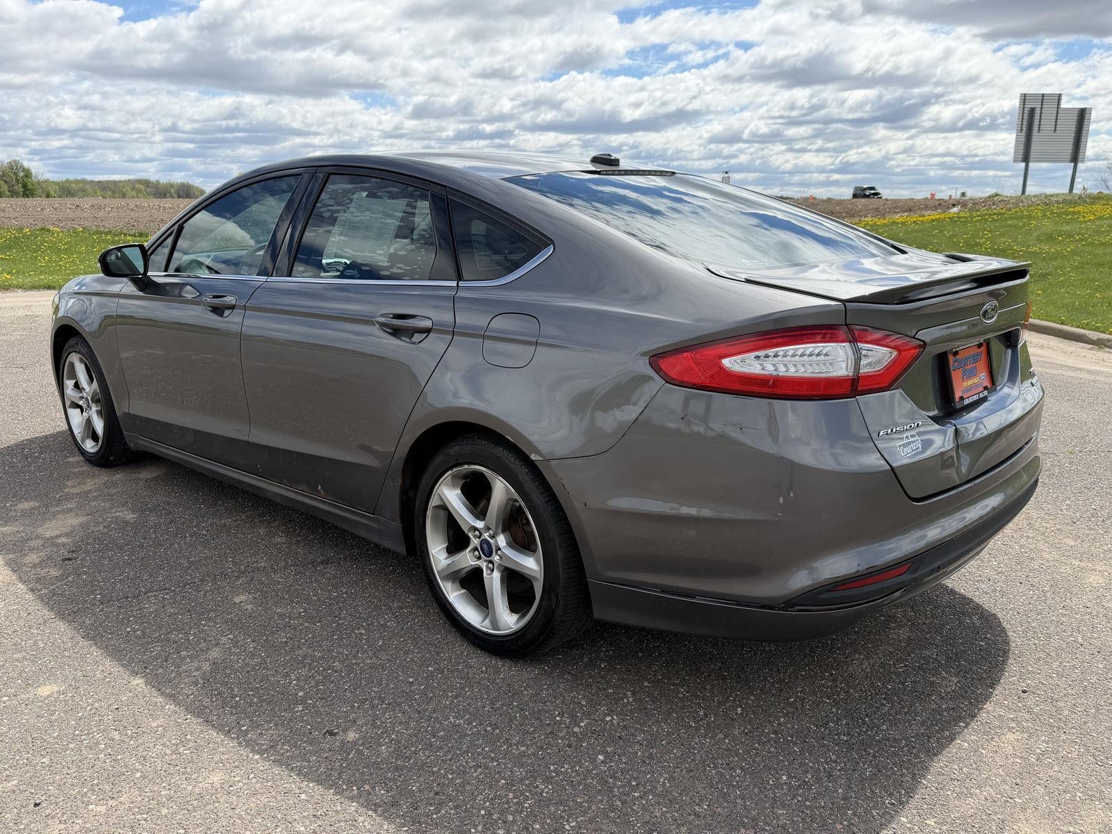 2013 Ford Fusion SE