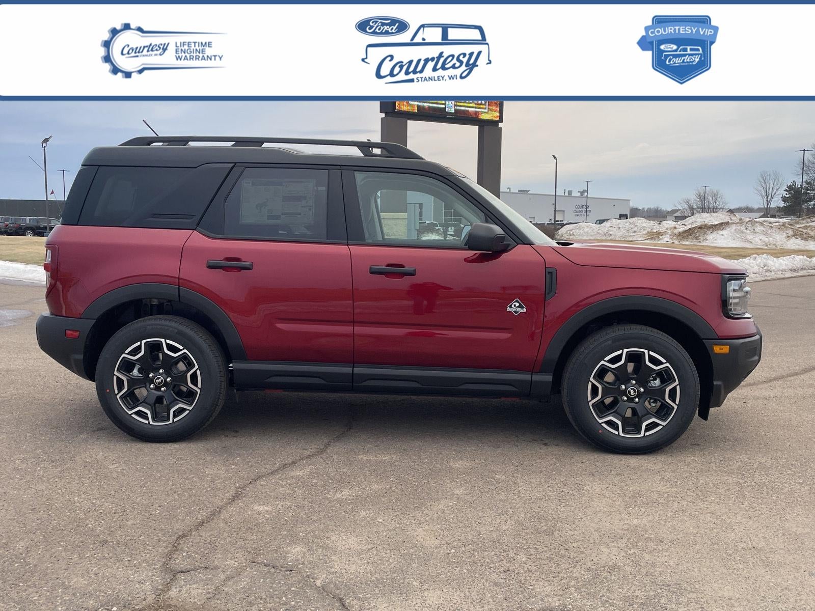 2026 Ford Bronco Sport Outer Banks