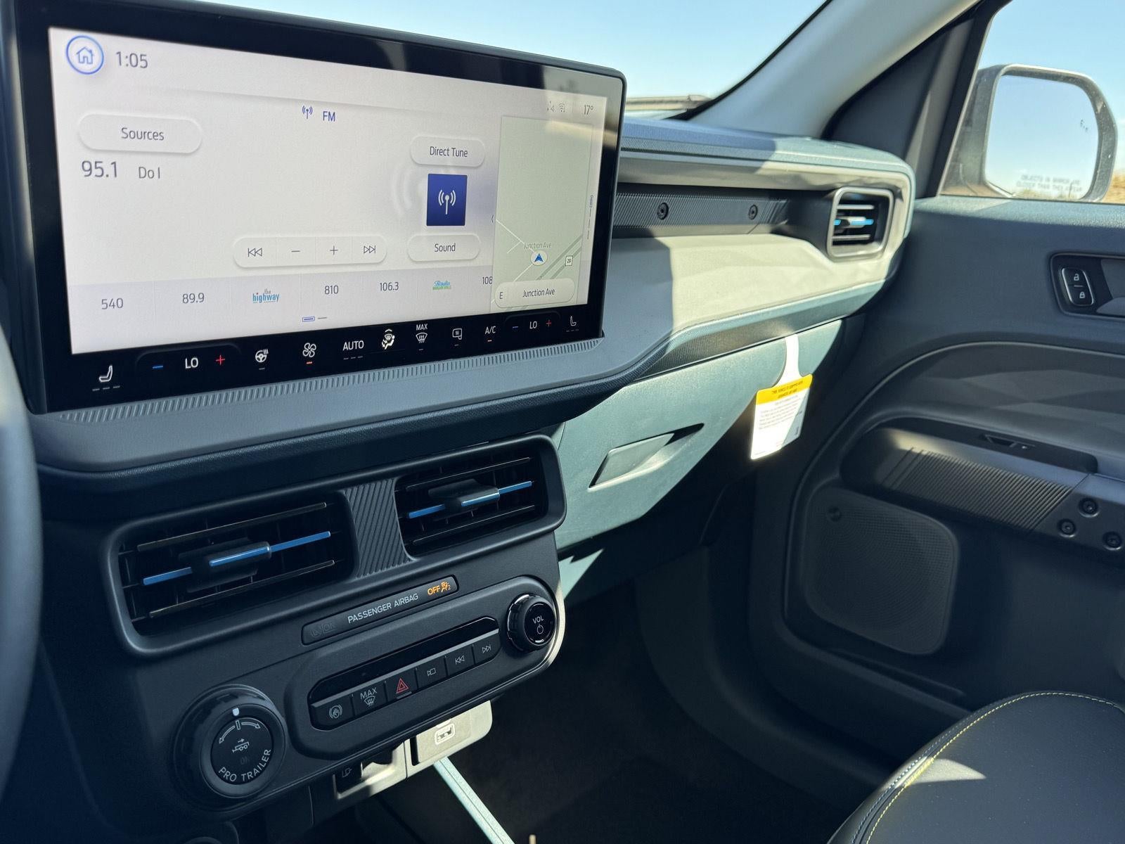 2025 Ford Maverick Lobo High