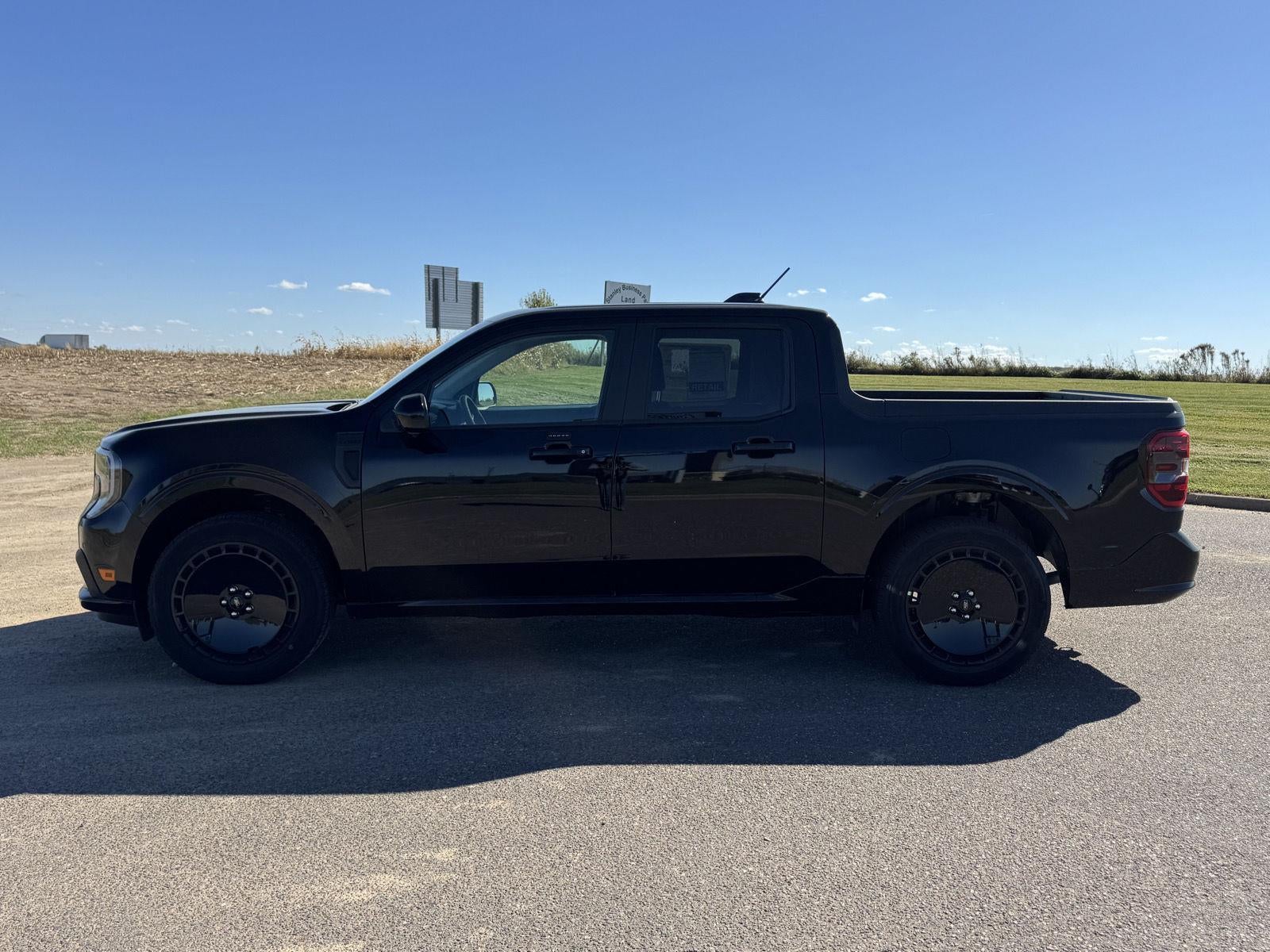 2025 Ford Maverick Lobo High