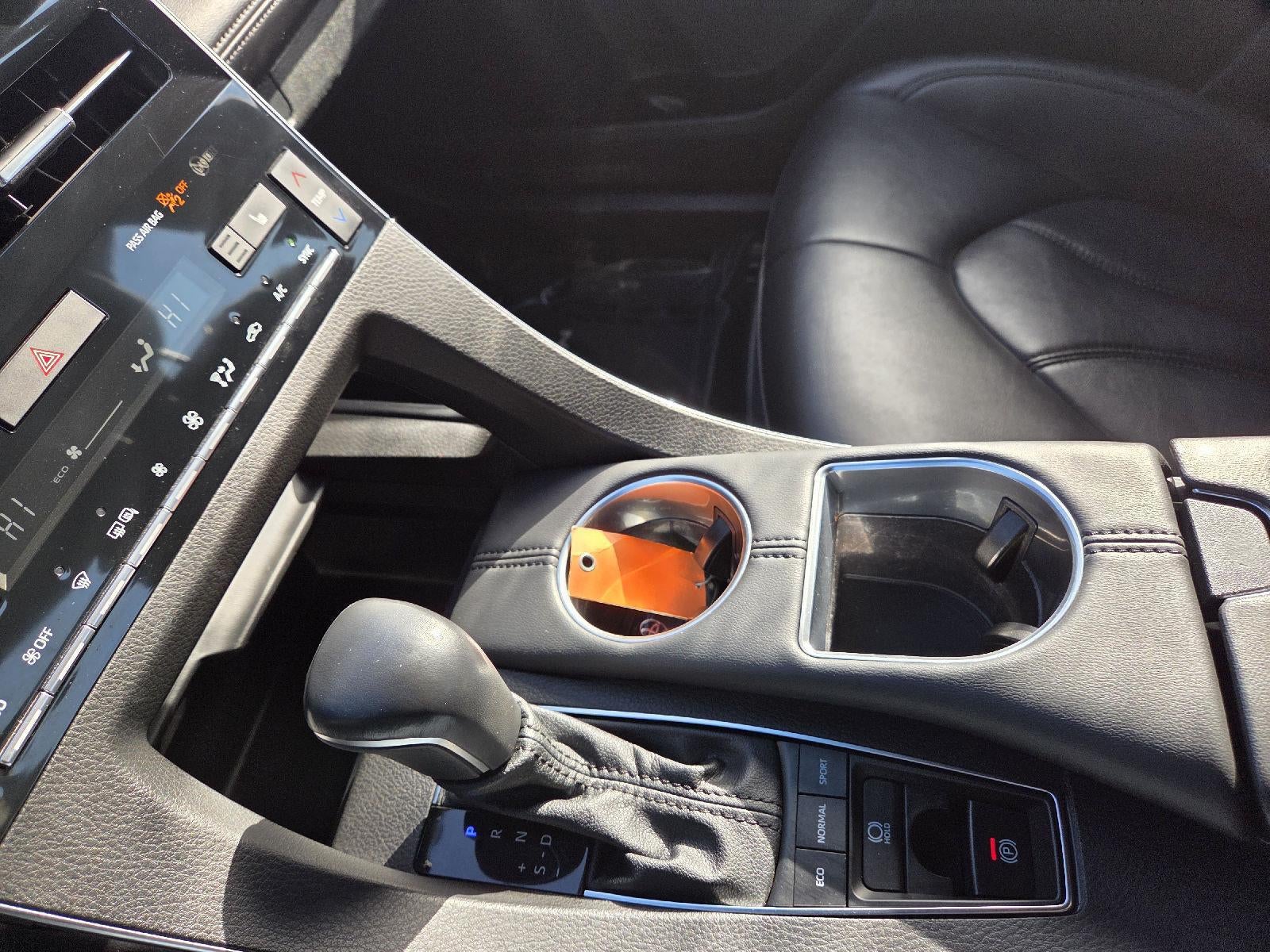 2022 Toyota Avalon XLE