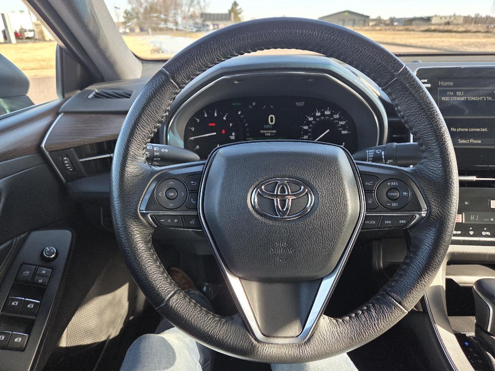 2022 Toyota Avalon XLE