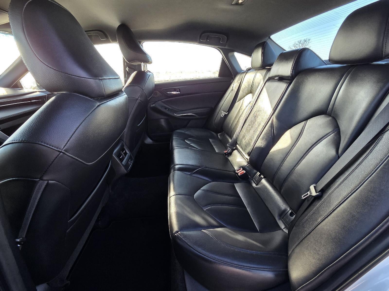 2022 Toyota Avalon XLE